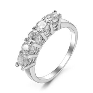 *JAELYNN* Silver x White Zircon Fashion Ring Size 7